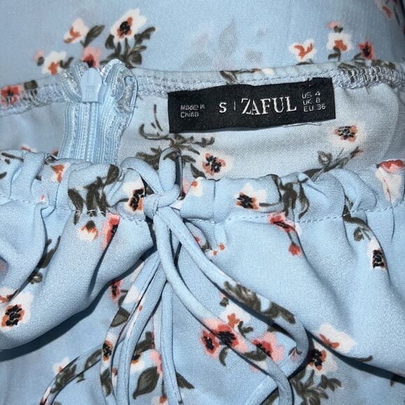 ✨ ZAFUL Ditsy Floral Puff Sleeve Milkmaid Dress✨ - Picture 3 of 4